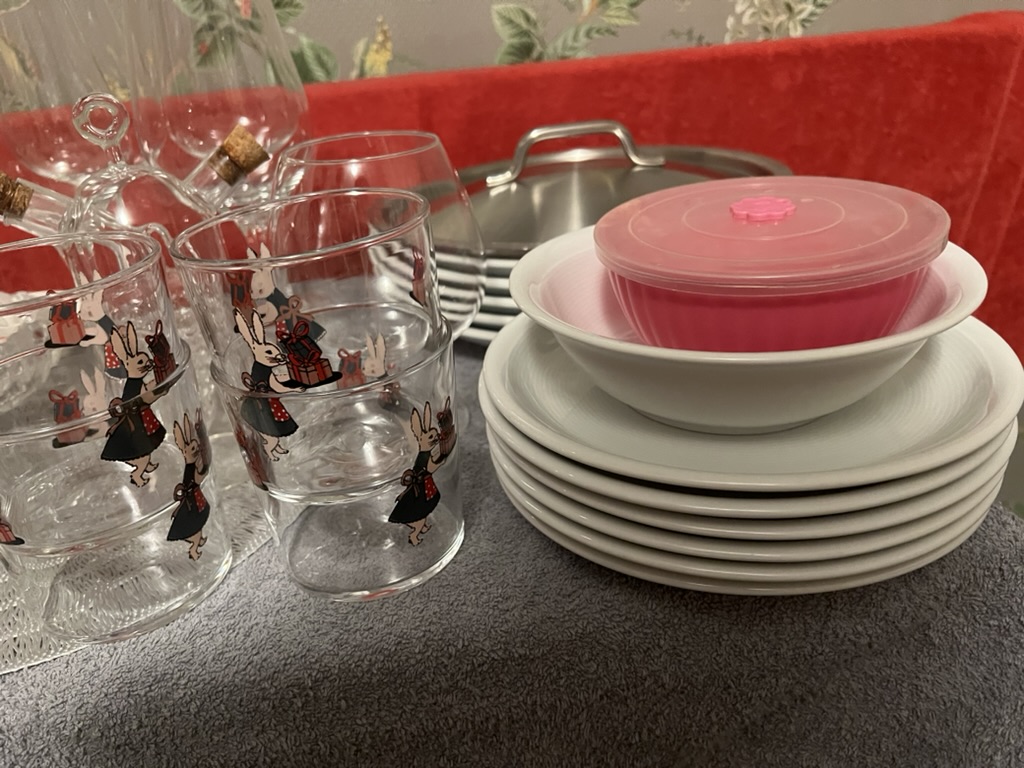 Originalfoto 10 mit Rosa Vorratsschale